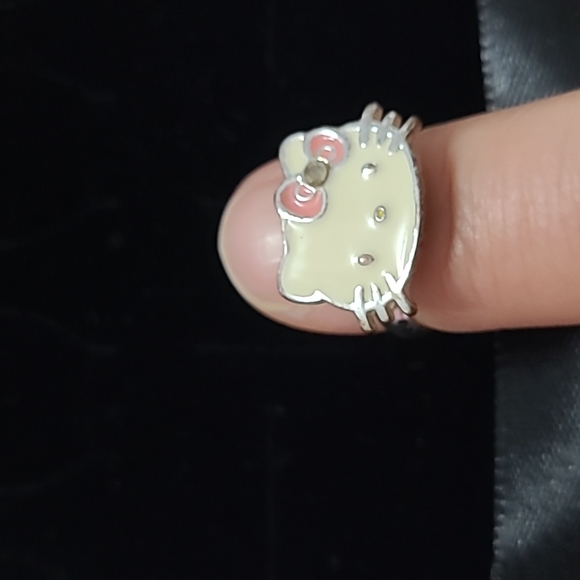 Hello kitty ring - Picture 3 of 5